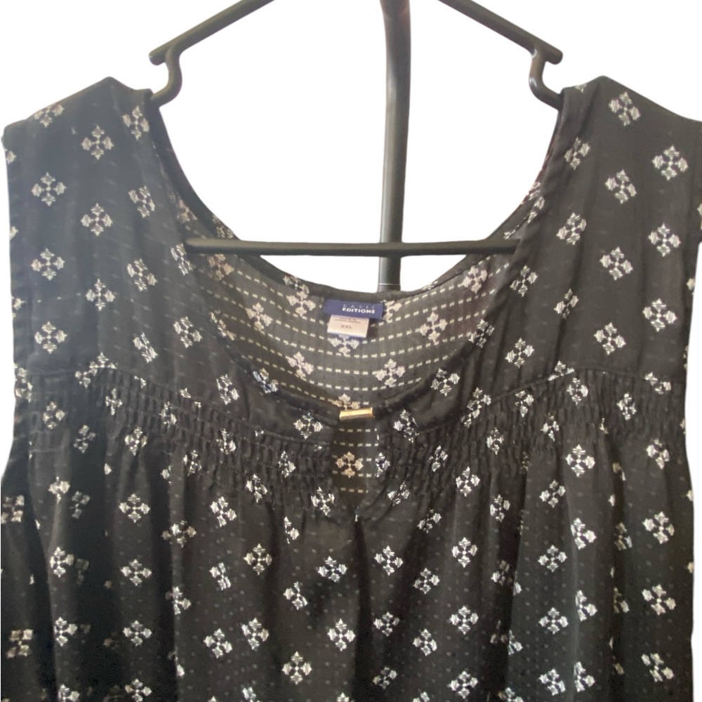 Basic Editions Gray Sleeveless Relaxed Blouse - Picture 4 of 5